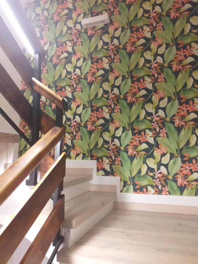 Hotel Giral Бьескас Экстерьер фото
